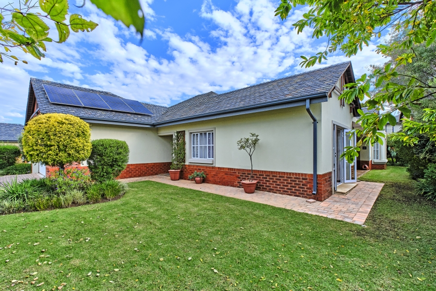 2 Bedroom Property for Sale in Waterfall Valley Mature Lifestyle Estate Gauteng