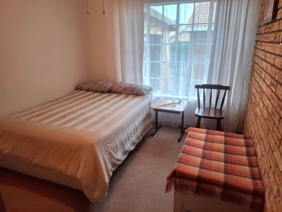 3 Bedroom Property for Sale in Noordheuwel Gauteng