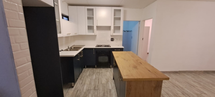 1 Bedroom Property for Sale in Parkrand Gauteng