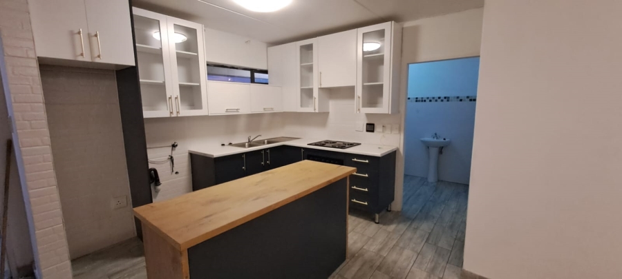 1 Bedroom Property for Sale in Parkrand Gauteng