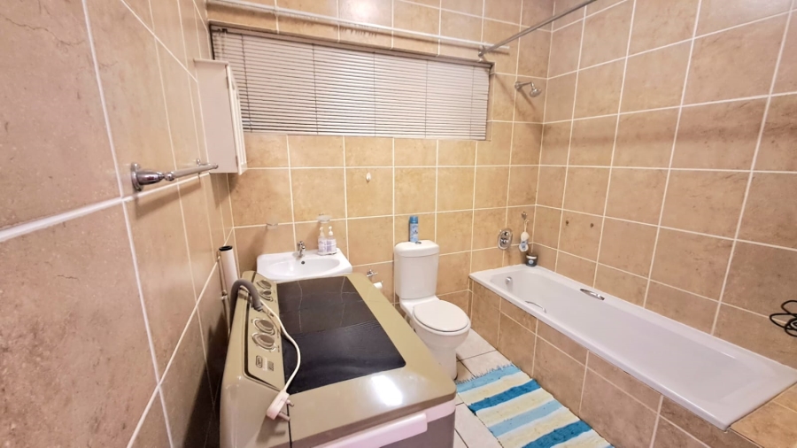 To Let 1 Bedroom Property for Rent in Arcon Park Gauteng