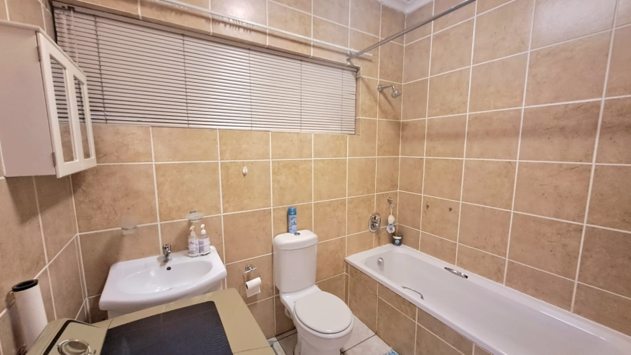To Let 1 Bedroom Property for Rent in Arcon Park Gauteng