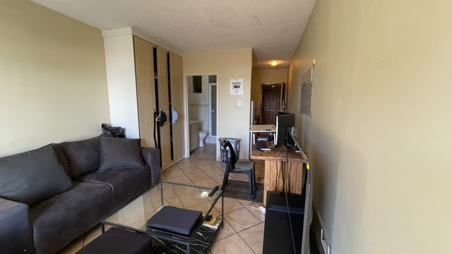 1 Bedroom Property for Sale in Hatfield Gauteng