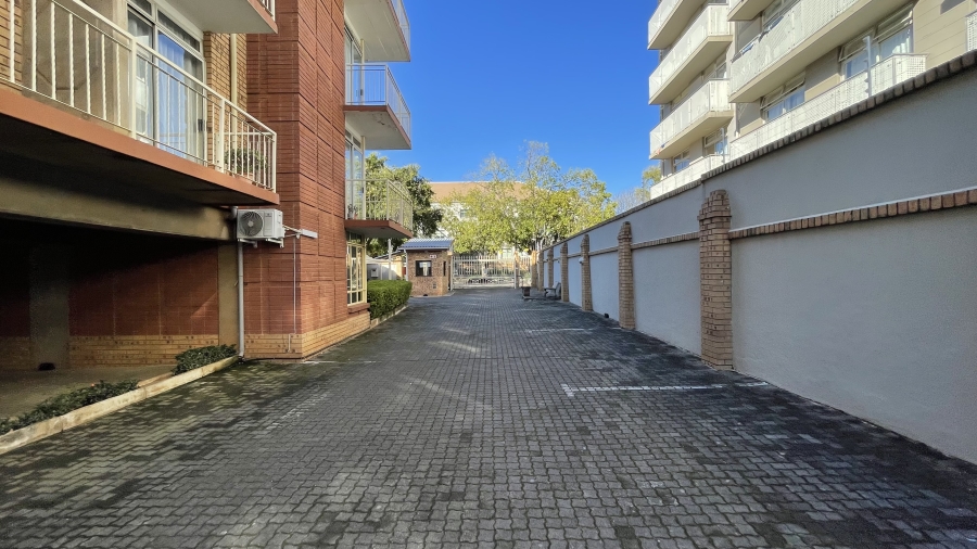1 Bedroom Property for Sale in Hatfield Gauteng