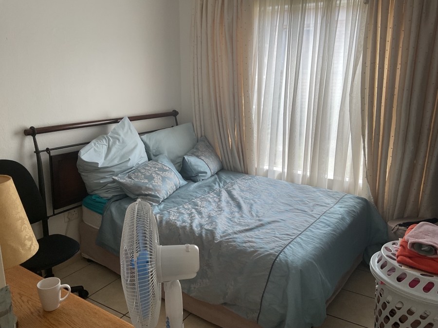3 Bedroom Property for Sale in Kosmosdal Gauteng