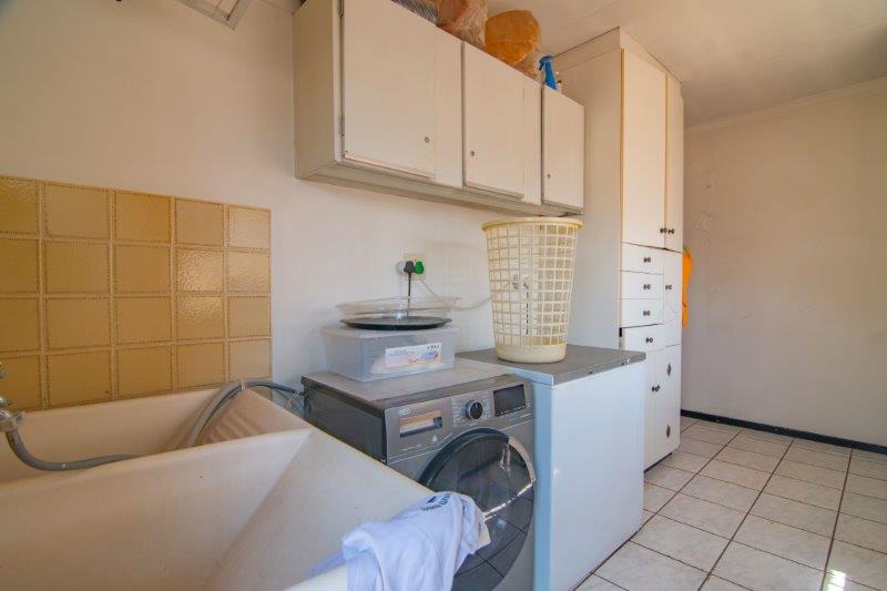 3 Bedroom Property for Sale in Dalview Gauteng