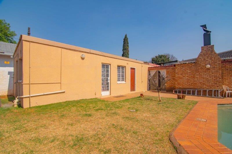 3 Bedroom Property for Sale in Dalview Gauteng