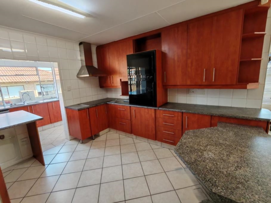 3 Bedroom Property for Sale in Lambton Gauteng