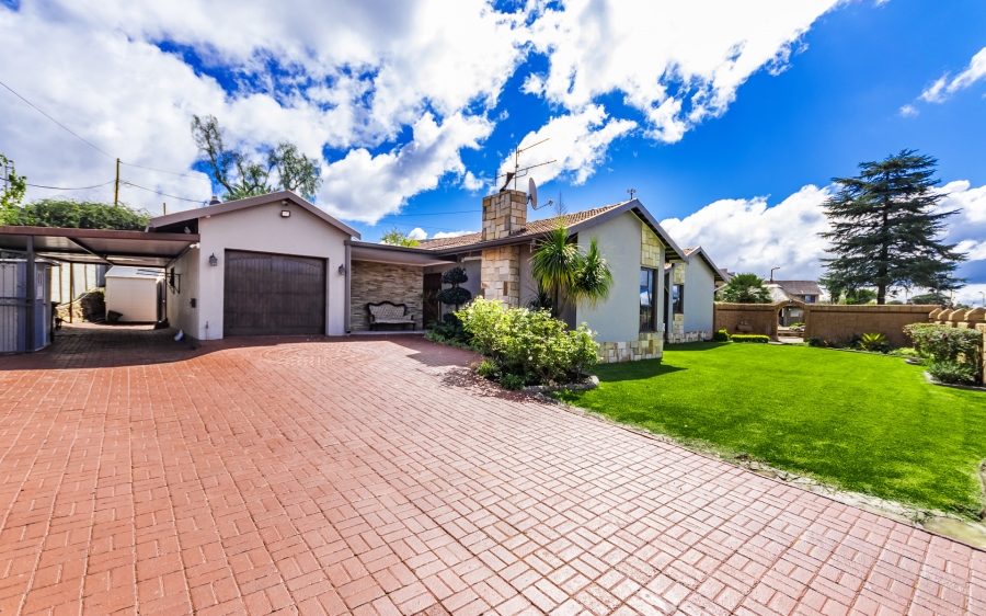 3 Bedroom Property for Sale in Mindalore Gauteng