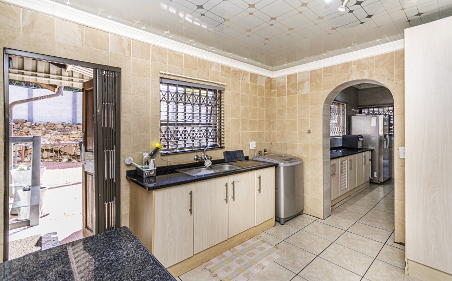 3 Bedroom Property for Sale in Mindalore Gauteng