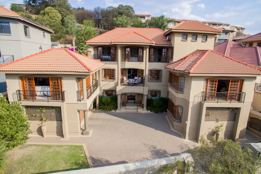 4 Bedroom Property for Sale in Bedfordview Gauteng