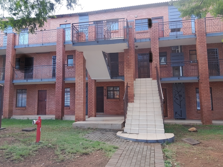 1 Bedroom Property for Sale in Karenpark Gauteng