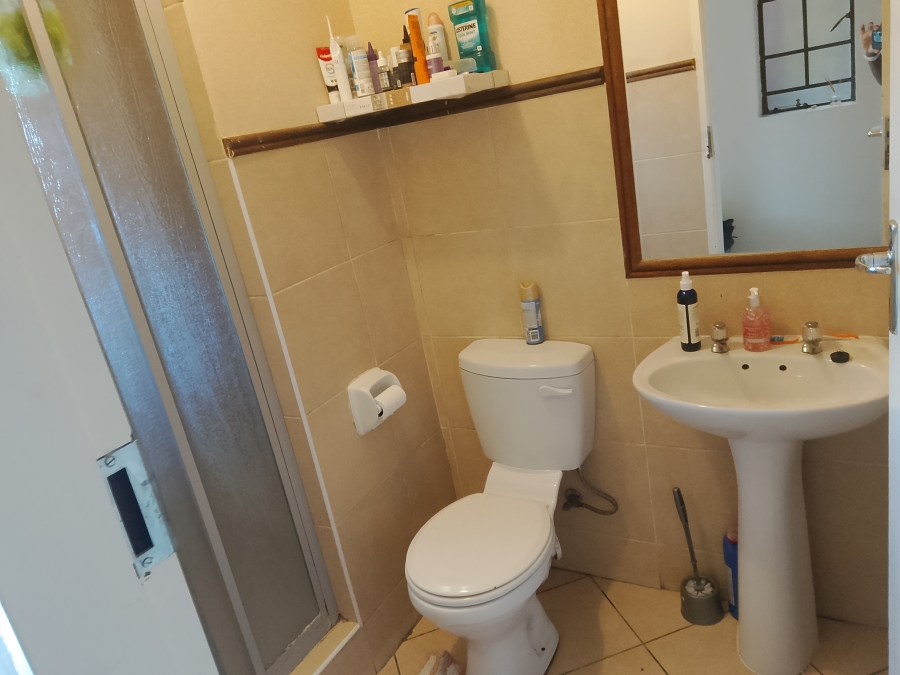 1 Bedroom Property for Sale in Karenpark Gauteng