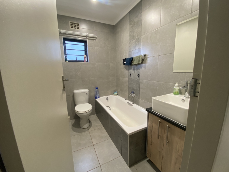 3 Bedroom Property for Sale in Lotus Gardens Gauteng