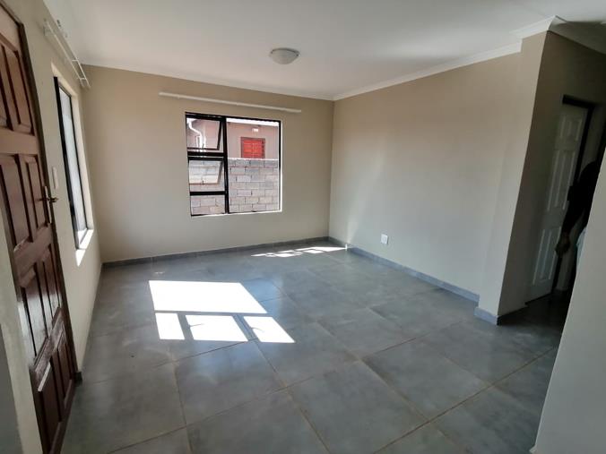 2 Bedroom Property for Sale in Selcourt Gauteng