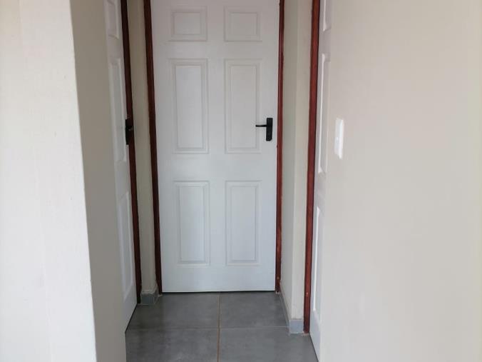 2 Bedroom Property for Sale in Selcourt Gauteng