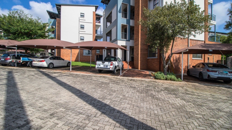 2 Bedroom Property for Sale in Greenstone Gate Gauteng