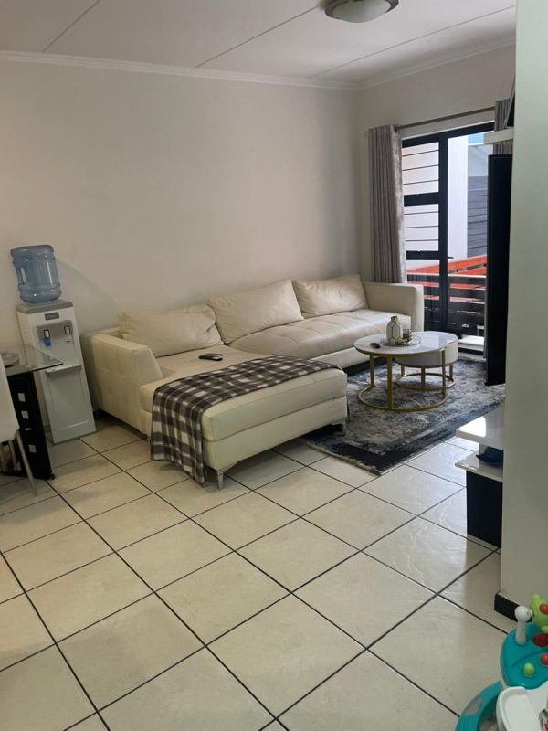 2 Bedroom Property for Sale in Greenstone Gate Gauteng