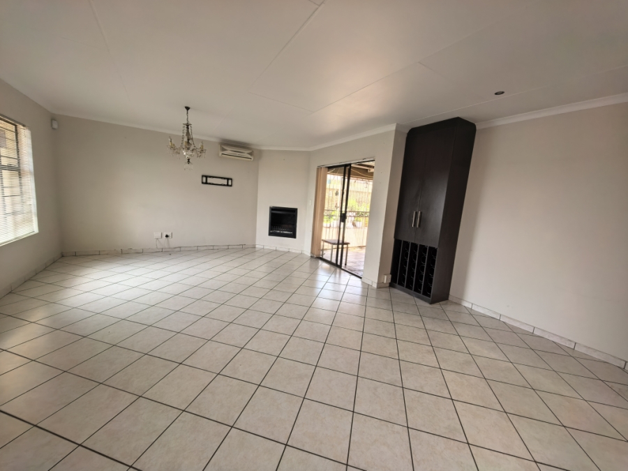 3 Bedroom Property for Sale in Lambton Gauteng