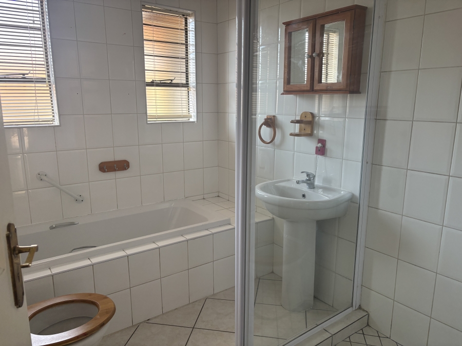 3 Bedroom Property for Sale in Lambton Gauteng