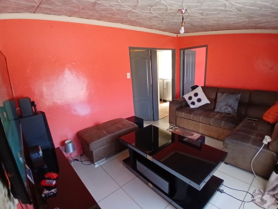 2 Bedroom Property for Sale in Sebokeng Zone 11 Gauteng