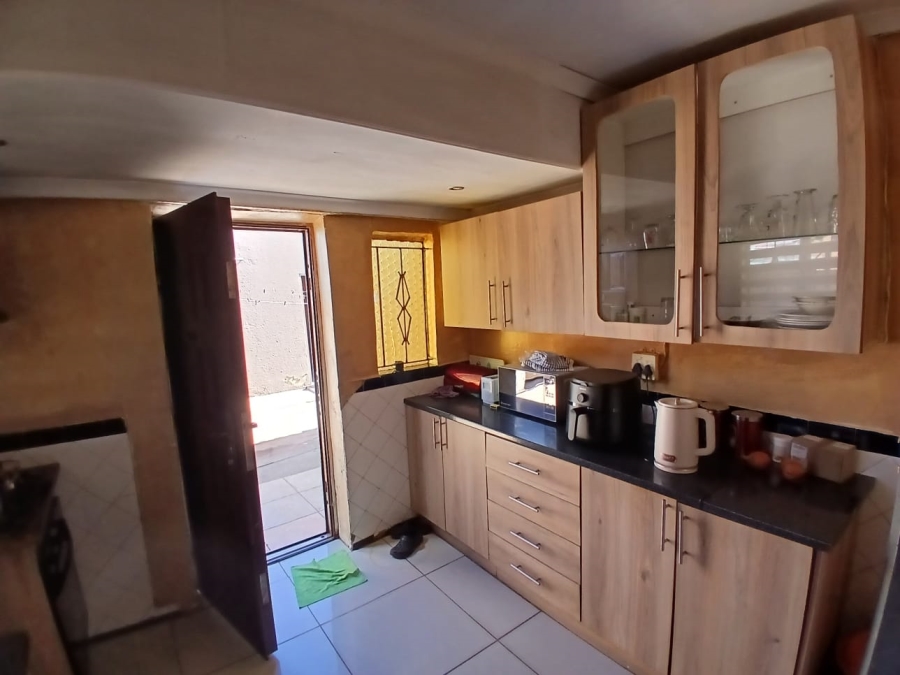 2 Bedroom Property for Sale in Sebokeng Zone 11 Gauteng