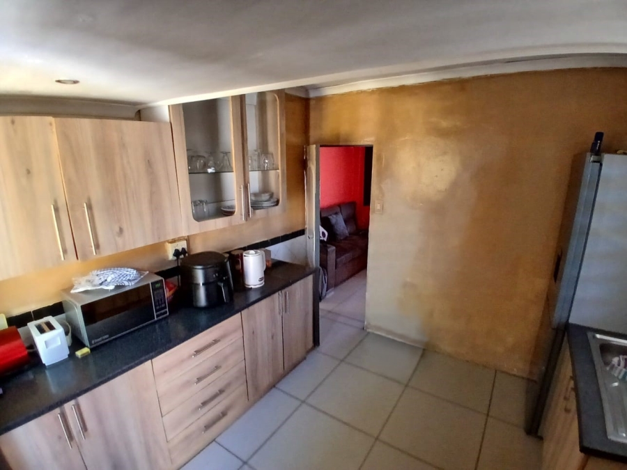 2 Bedroom Property for Sale in Sebokeng Zone 11 Gauteng