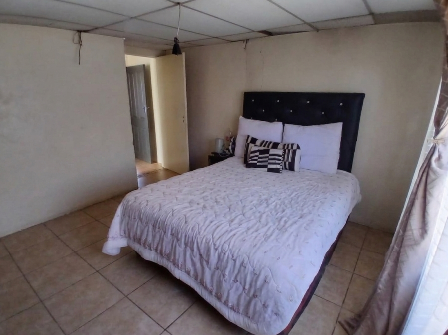 2 Bedroom Property for Sale in Sebokeng Zone 11 Gauteng