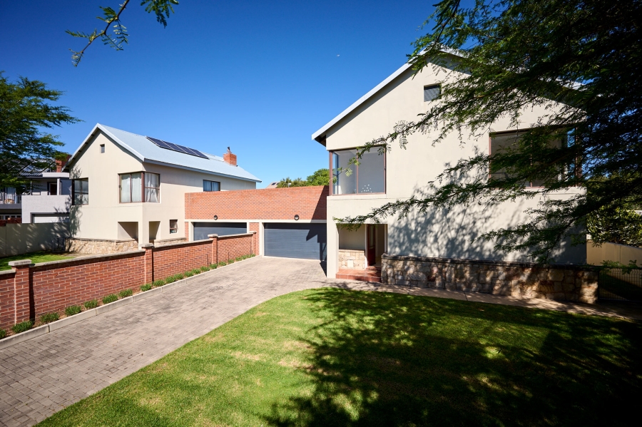 6 Bedroom Property for Sale in Carlswald North Estate Gauteng