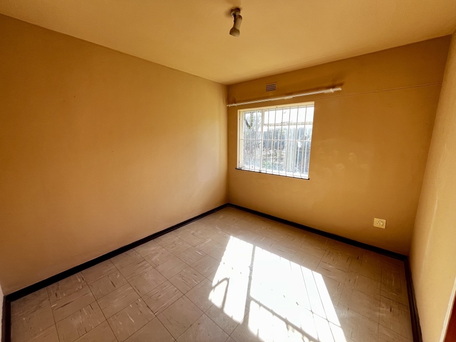 3 Bedroom Property for Sale in Paarlshoop Gauteng