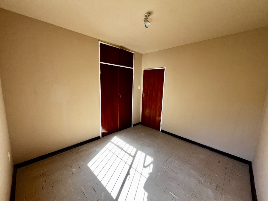 3 Bedroom Property for Sale in Paarlshoop Gauteng