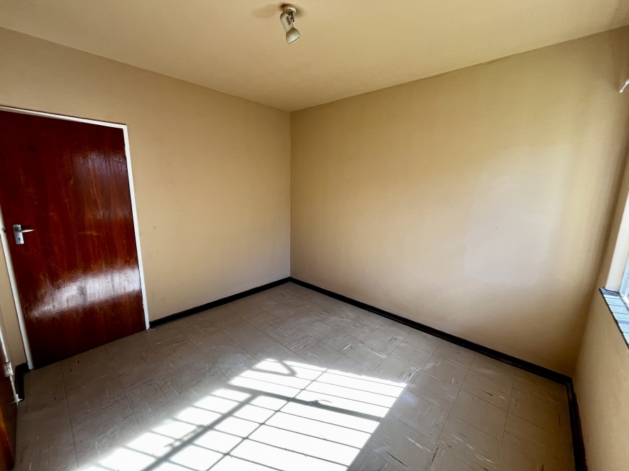 3 Bedroom Property for Sale in Paarlshoop Gauteng