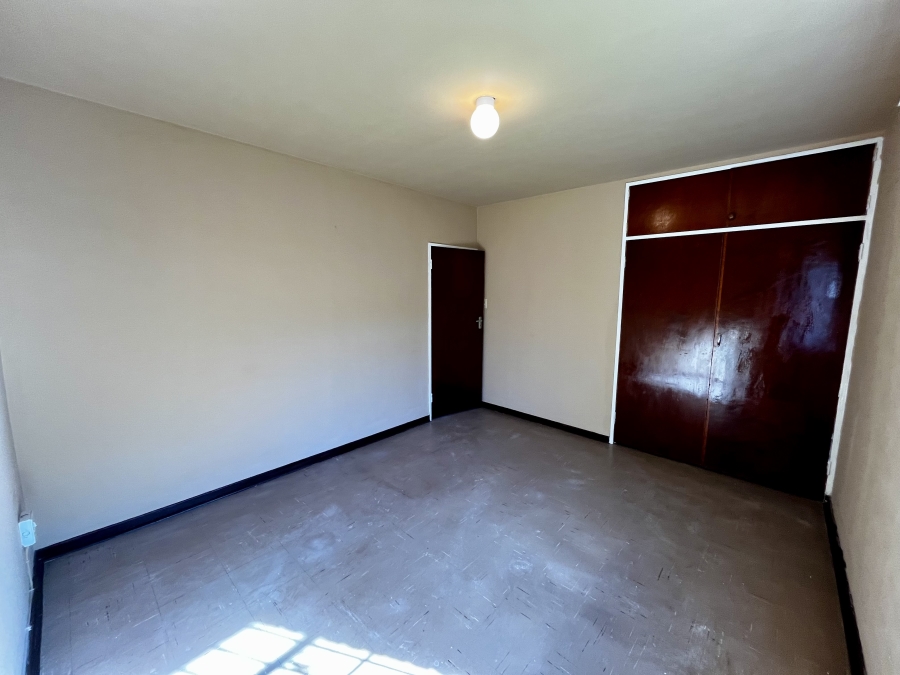 3 Bedroom Property for Sale in Paarlshoop Gauteng