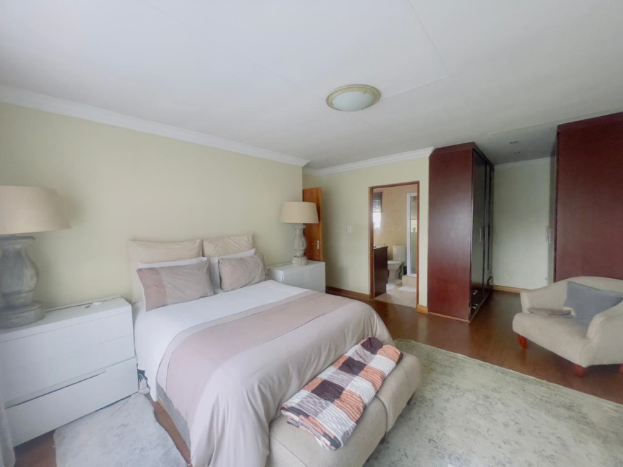 To Let 3 Bedroom Property for Rent in Thatchfield Estate Gauteng