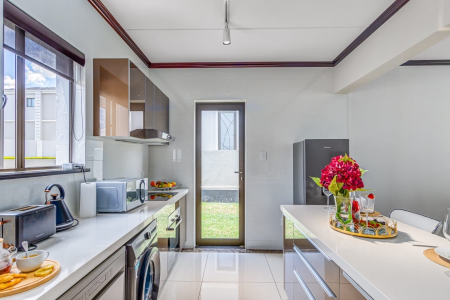 To Let 3 Bedroom Property for Rent in Craigavon Gauteng