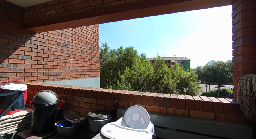 2 Bedroom Property for Sale in Montana Tuine Gauteng