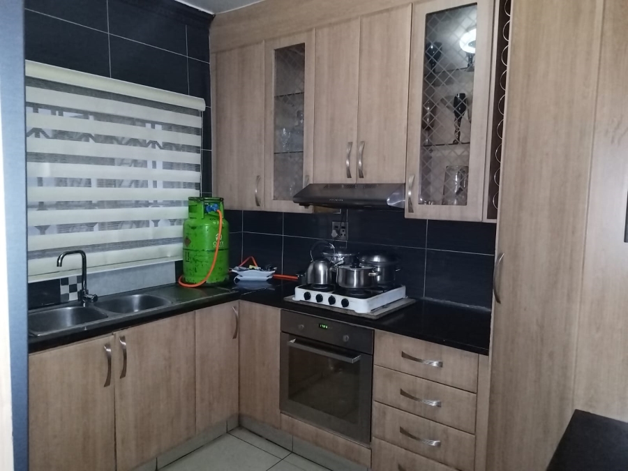2 Bedroom Property for Sale in Ethafeni Gauteng