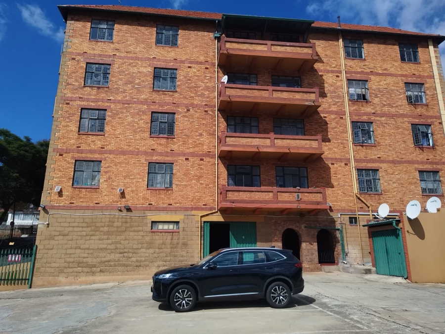 2 Bedroom Property for Sale in Kensington Gauteng