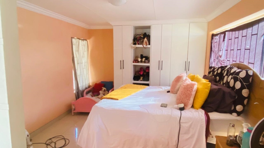 3 Bedroom Property for Sale in Soshanguve UU Gauteng