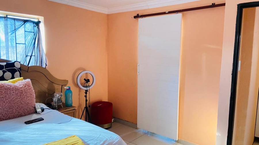 3 Bedroom Property for Sale in Soshanguve UU Gauteng
