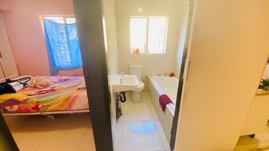 3 Bedroom Property for Sale in Soshanguve UU Gauteng