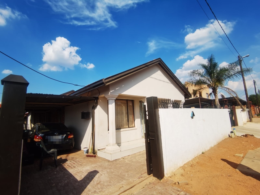 3 Bedroom Property for Sale in Soshanguve UU Gauteng