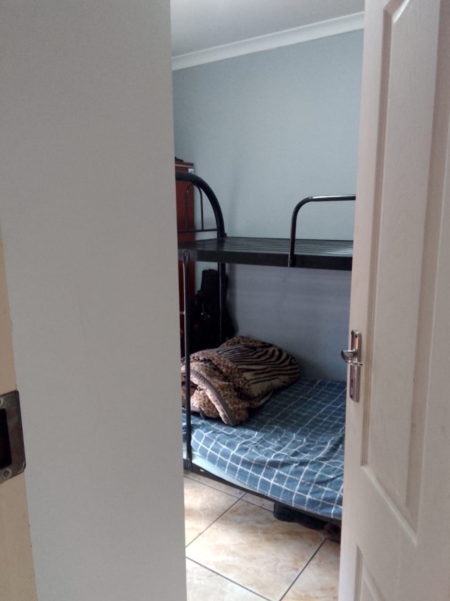 2 Bedroom Property for Sale in Soshanguve VV Gauteng