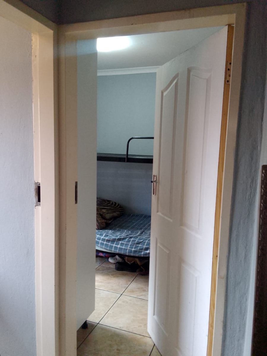 2 Bedroom Property for Sale in Soshanguve VV Gauteng