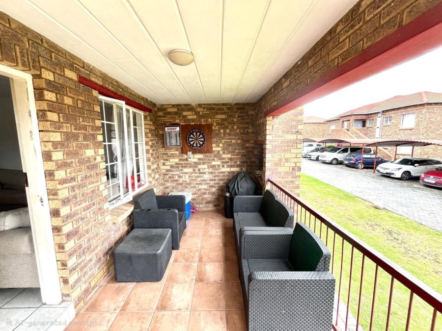 2 Bedroom Property for Sale in Noordwyk Gauteng
