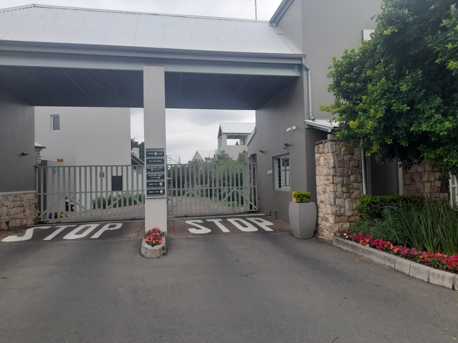 To Let 2 Bedroom Property for Rent in Fourways Gauteng