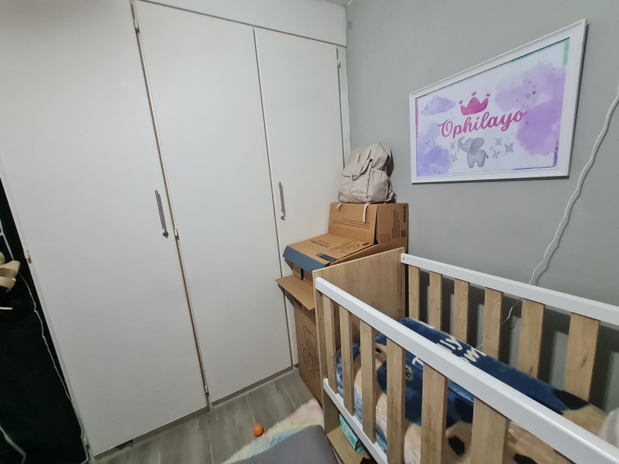 2 Bedroom Property for Sale in Magaliessig Gauteng