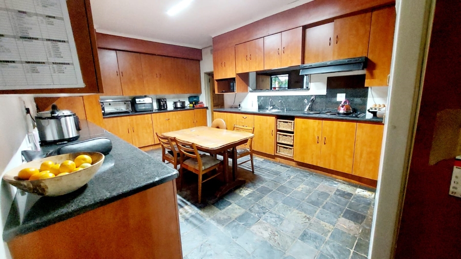 4 Bedroom Property for Sale in Loumarina A H Gauteng