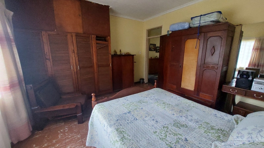 4 Bedroom Property for Sale in Loumarina A H Gauteng