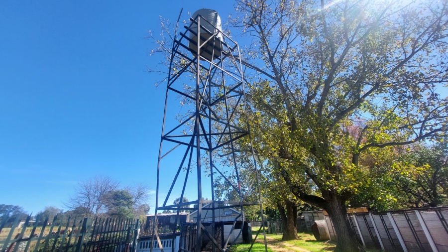 4 Bedroom Property for Sale in Loumarina A H Gauteng